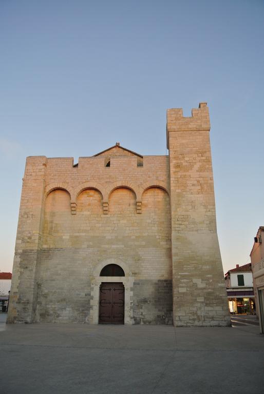 Hotel Les Palmiers En Camargue Saintes-Maries-de-la-Mer Buitenkant foto