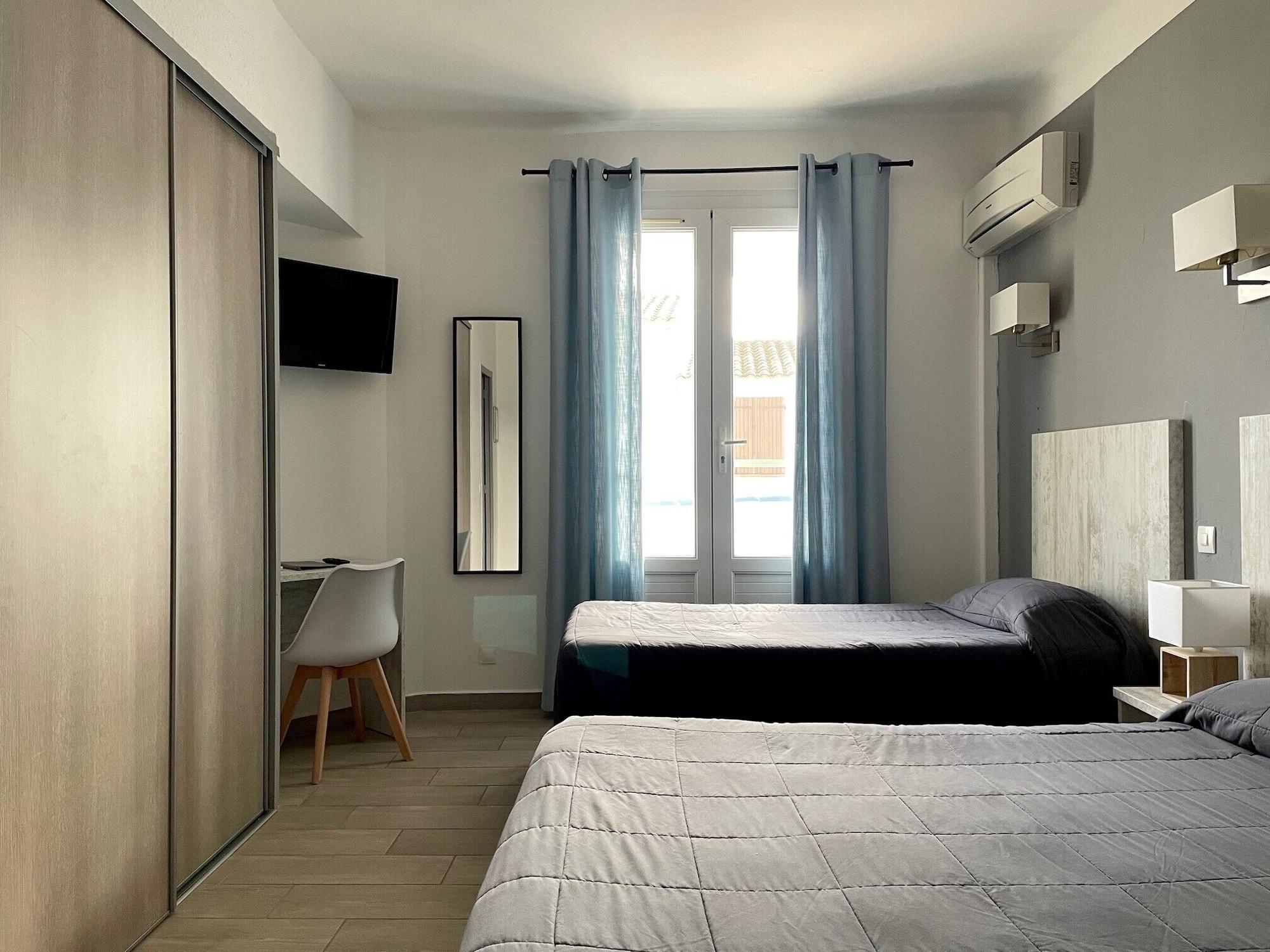 Hotel Les Palmiers En Camargue Saintes-Maries-de-la-Mer Buitenkant foto