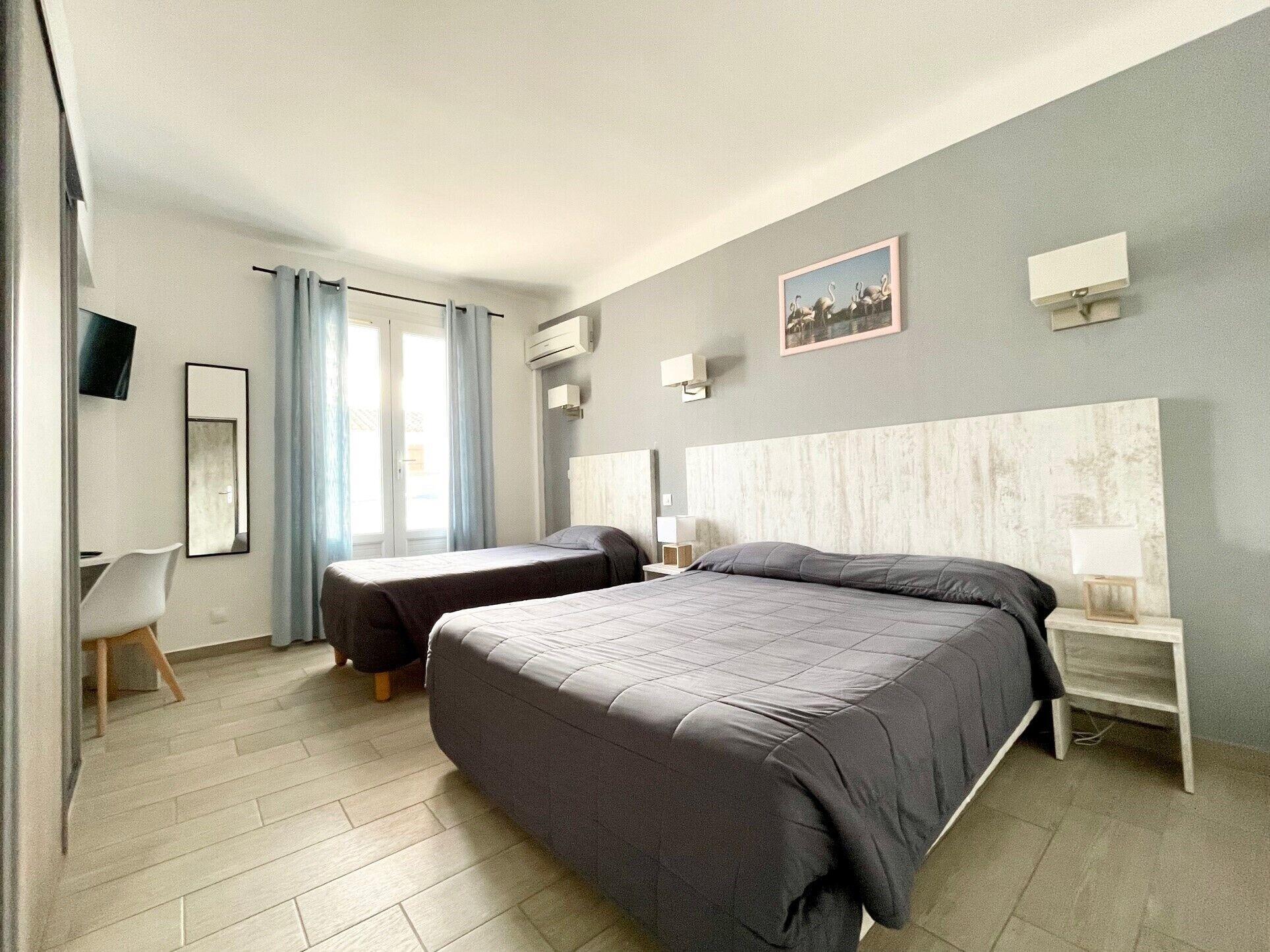 Hotel Les Palmiers En Camargue Saintes-Maries-de-la-Mer Buitenkant foto