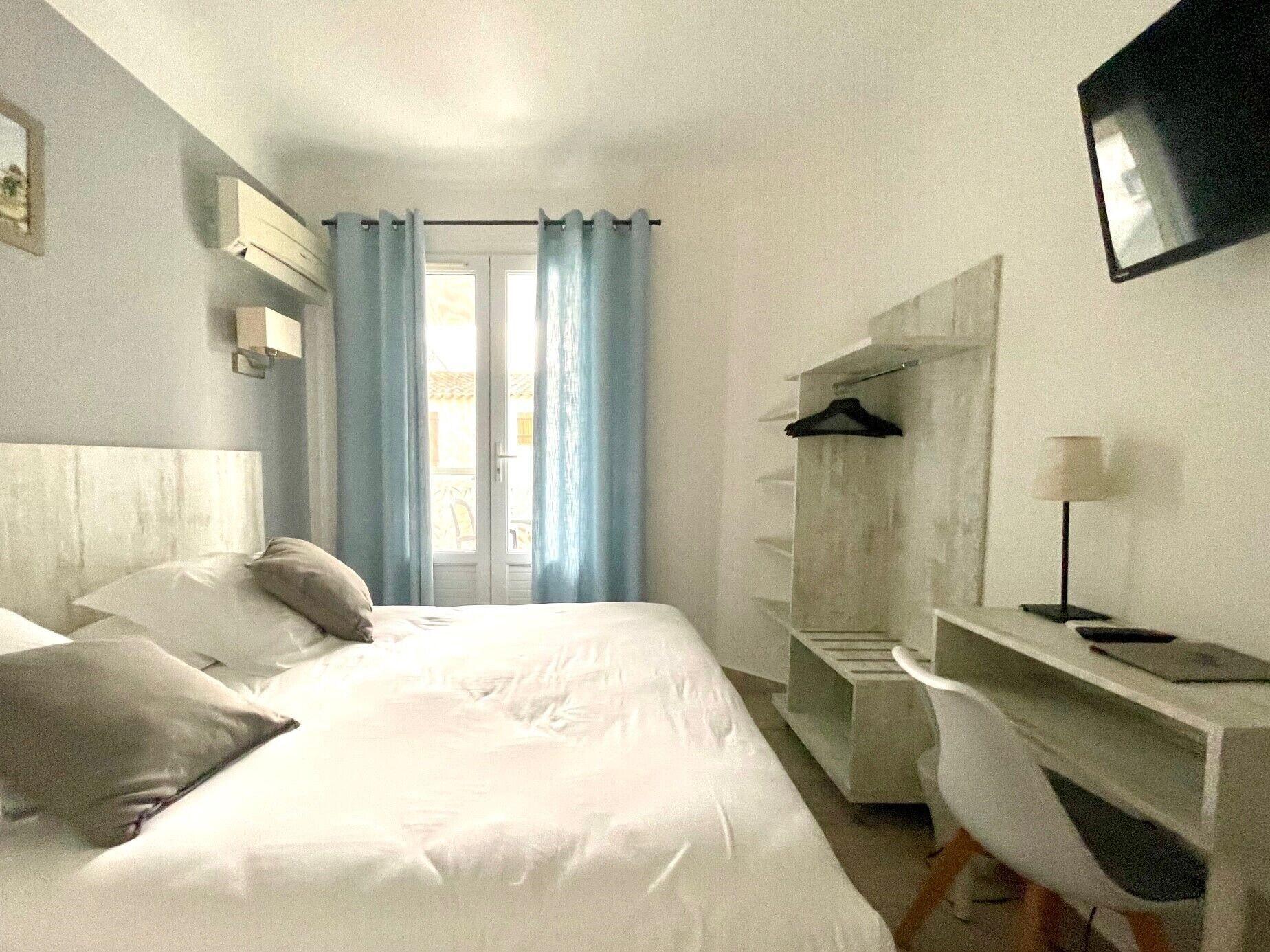Hotel Les Palmiers En Camargue Saintes-Maries-de-la-Mer Buitenkant foto