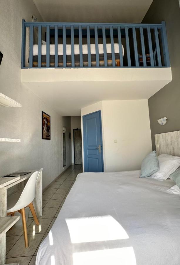 Hotel Les Palmiers En Camargue Saintes-Maries-de-la-Mer Buitenkant foto