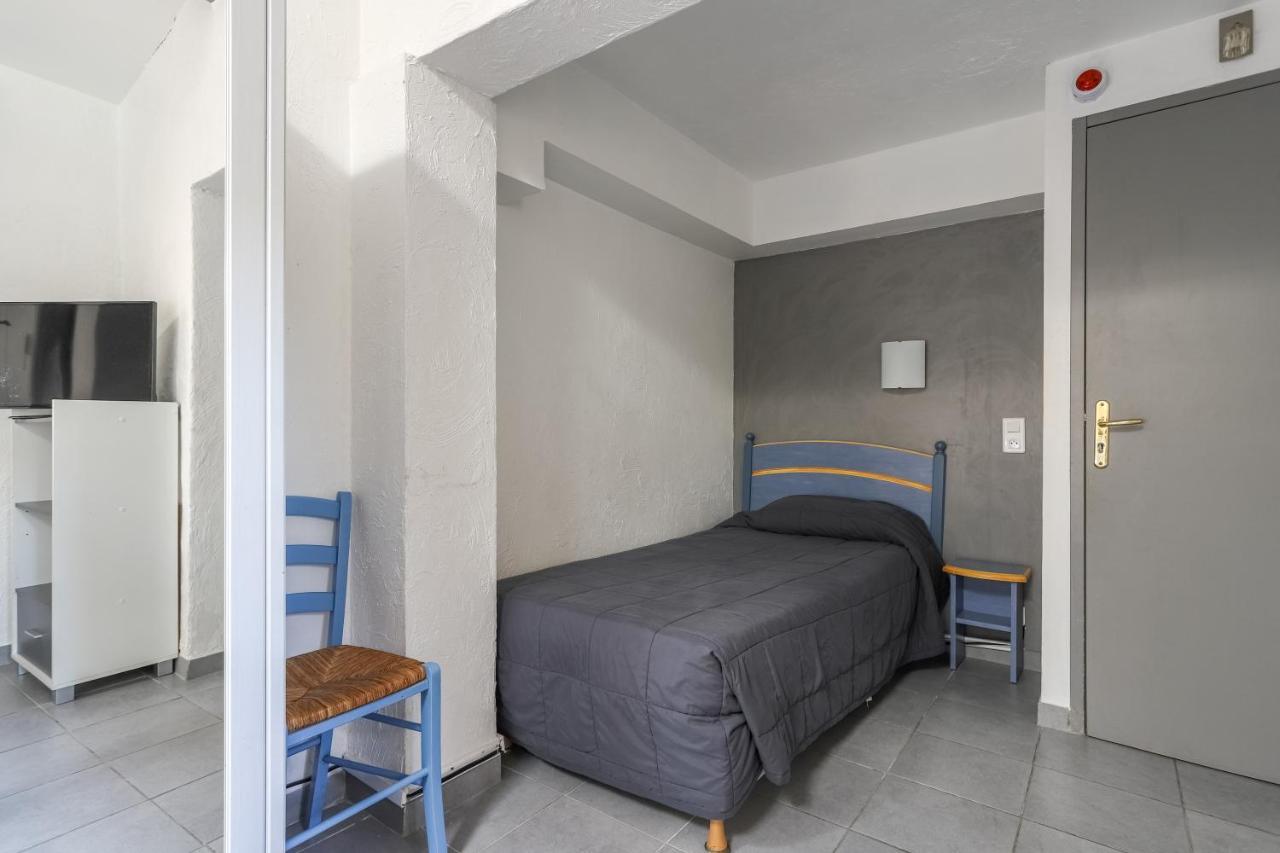 Hotel Les Palmiers En Camargue Saintes-Maries-de-la-Mer Buitenkant foto